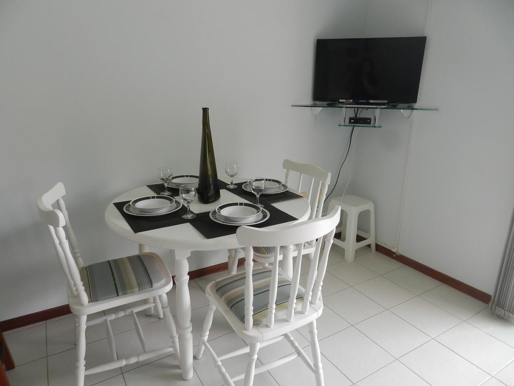 Residencial Jardim Palmeiras Bombinhas Buitenkant foto